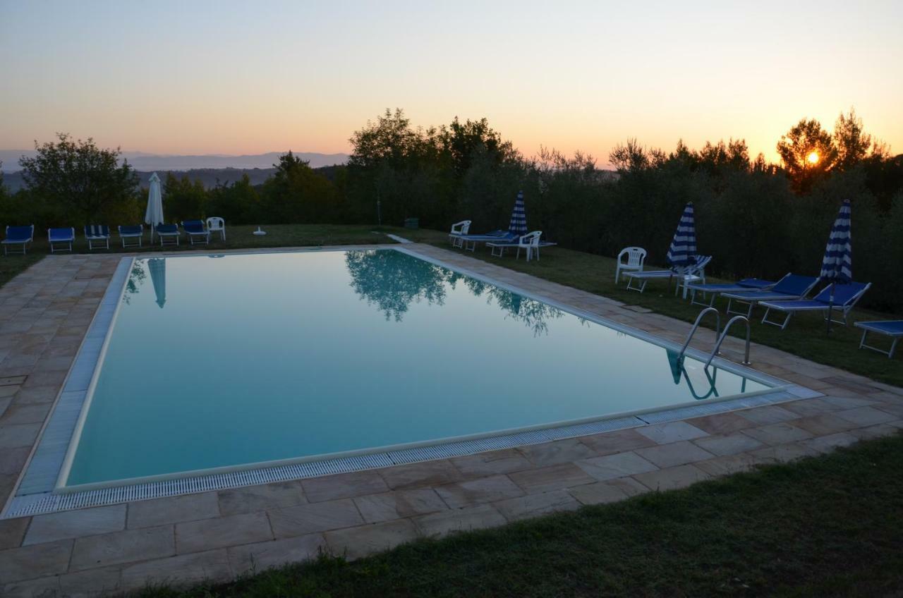 Agriturismo Santa Barbara 圣米尼亚托 外观 照片